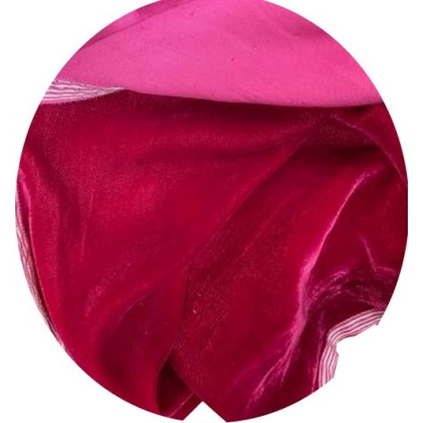 Tissu Velours Fuschia  En Grande Largeur Pour Vetements Et Ameublement