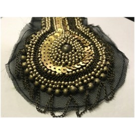 Motif Applique Patch en Sequin Bronze Kaki Sur Tulle Noir