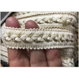 Galon Au Mètre Style " Chanel" Ecru au Mètre Entrelassé De  Fil Or