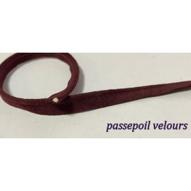 Passepoil Velours Lie de vin  Au Mètre A Coudre.