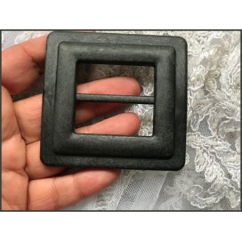 Boucle Ceinture Carré Gris anthracite  En 7,5 Cm A Coudre.