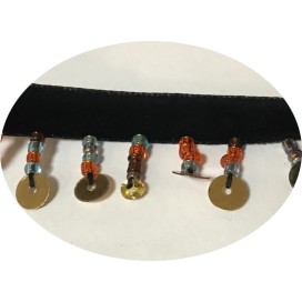 Frange En 2.5 cm en Perlé au mètre sur ruban velours Noir