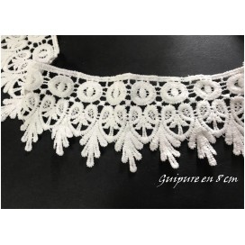 Galon Dentelle Guipure Au Mètre En 8 Cm Blanche Festonné Pour Customisations Et Décorations.