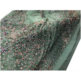 Tissu Haute Couture Pérlé Sur Résille Vert Tilleul Pour Caftans Et Cérémonies.