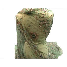 Tissu Haute Couture Pérlé Sur Résille Vert Tilleul Pour Caftans Et Cérémonies.