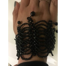 Collier Ras de Cou En Perles Noir.