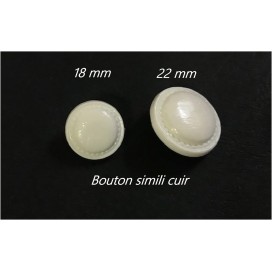 Bouton Simili Cuir Blanc en diamètre 18 mm avec Impression Sellier à coudre