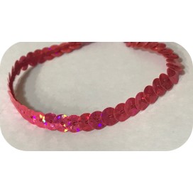 ruban paillette fushia irisé, fil irisé fushia en sequin doré au mètre