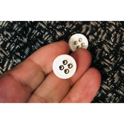 Bouton DE Couture Blanc En Taille 15 mm, Pour Vêtements Et Loisirs Créatifs.