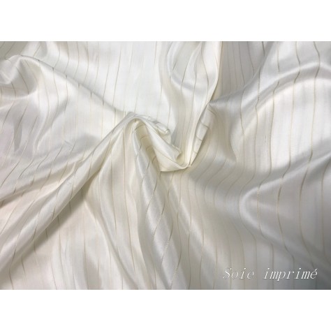 Soie Imprimée ivoire à fine rayure doré Haute Couture Au Mètre.
