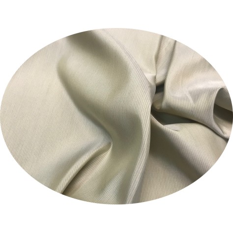 "Élégance Volatile : La Soie Imprimée Beige à Fines Rayures Jaunes"