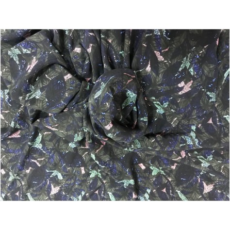 Tissu Satin Mat Peau de Pêche Imprimé en Motifs Rose, Bleu et Vert d'Eau sur Fond Gris"