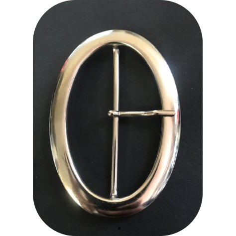 "Boucle en Métal Argenté : Sublimez vos créations avec notre élégante boucle ovale en 7 cm avec ardillon"