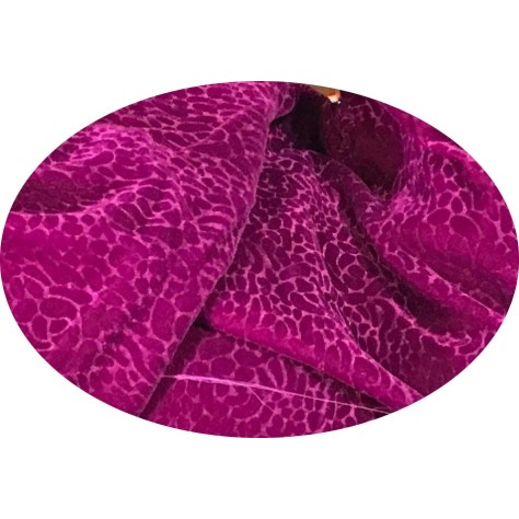 Tissu Velours Marbré Prune au mètre, Symbole de Raffinement