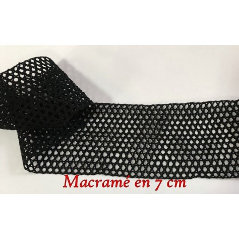Macramé Noir de 70 mm :"Filet de Macramé Noir de 7 cm : Élégance aérienne pour vos Créations Décoratives"
