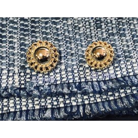 Bouton Doré Style Chanel Couture.