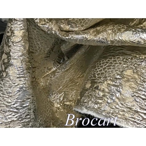 Tissu Brocart  Doré Or Et Argent  Couture En Motifs FLoqués Pour La Création De  Robes, Tailleurs Et Caftans.
