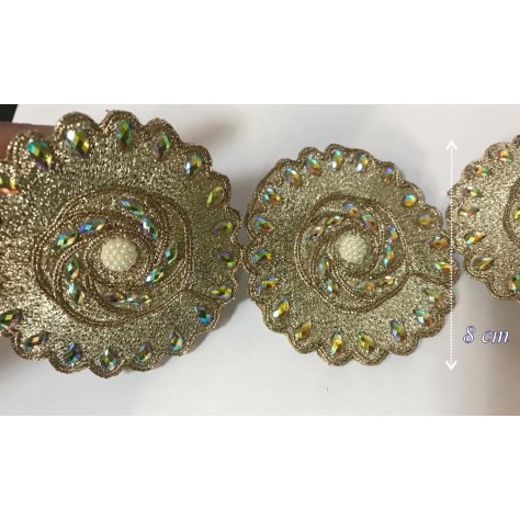 Ruban Brodé Doré OR Et argent orné de strass muliticolor et de perles Pour Décorations De Caftans Ceintures Et Customisations.