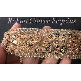Ruban Brodé Cuivré orné de Sequins Cuivre en 45 mm Pour Décorations Caftans Ceintures Et Customisations.