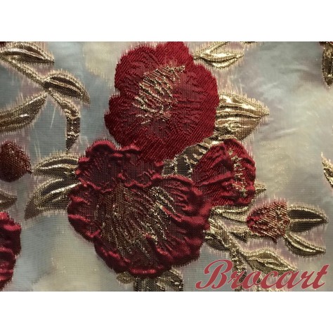 Brocart Au Mètre De Luxe En Motifs Fleurs Bordeaux et Feuilles Doré or, idéal Pour Robes, Tailleurs Et Caftans.
