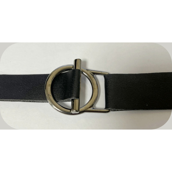 Pattes attaches à coudre en deux parties simili cuir : Fermez, décorez et personnalisez vos créations avec style !"