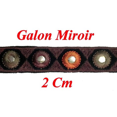 Ruban Galon Miroir En 2 Cm Brique Et Taupe Sur Fond Nid De Vin Pour Décorations.