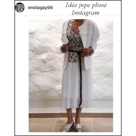 Tissu Plissé de Soie Satiné De Couleur Ivoire, Pour Customisation, Mariage et Cérémonie.