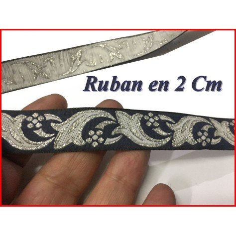 Galon Ruban Argent Fantaisie Argent Sur Fond Marine en 2 Cm.