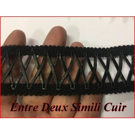 Ruban Entre Deux En Simili Cuir Mat Noir en 4 cm Au Mètre A Coudre.