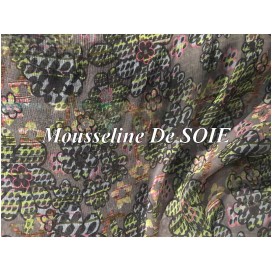 Tissu Mousseline de Soie Imprimé Floral Sur Fond Gris Haute Couture Multicolor Au Mètre.
