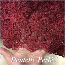 Dentelle Perlée Bordeaux En Grande Largeur , Pour Robes De Cerémonie, Bustier Et Lingerie De Luxe.