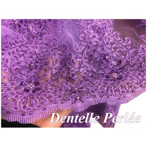 Dentelle Perlée Parme En Grande Largeur , Pour Robes De Cerémonie, Bustier Et Lingerie De Luxe.