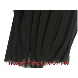 Bande De Tissu Plissé En mousseline noir  Au mètre  De 25 Cm De Largeur A Coudre, Pour Décoration et Customisation.