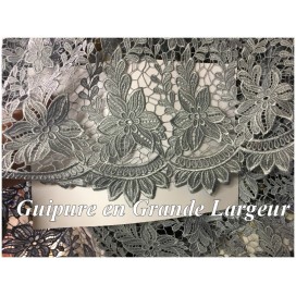 Guipure Gris Perle Au Mètre En Grande Largeur.