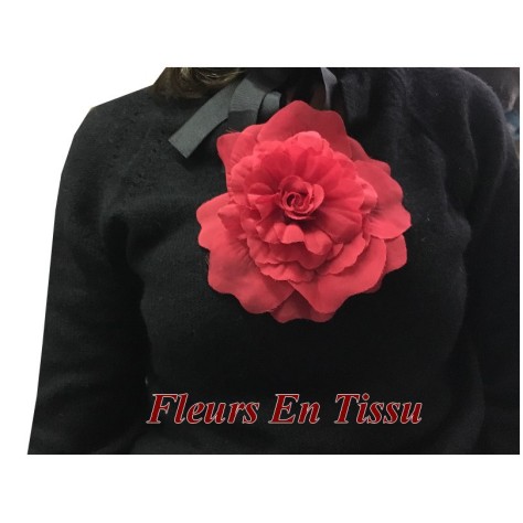 Fleurs Rouge En Tissu A coudre Pour La Décoration Et Customisation