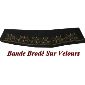 Tissu Brodé Fleurs Sur  Bande Velours Noir