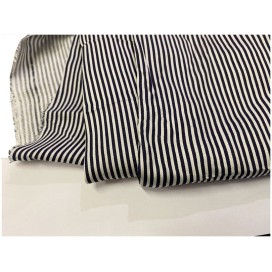 Tissu Coton Marine Imprimé Fine Rayure  Au Mètre En Grande Largeur